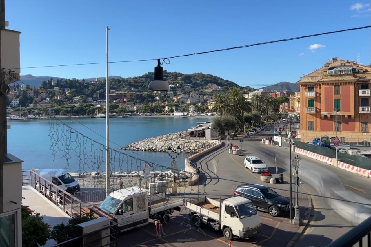 Alla Casa Rosa Al Mare- Centrale A Di Fronte Al Mare- Emozionante- Garage Privato Gratuito A 800 Mt- Aria Condizionata-Wifi Рапало Екстериор снимка